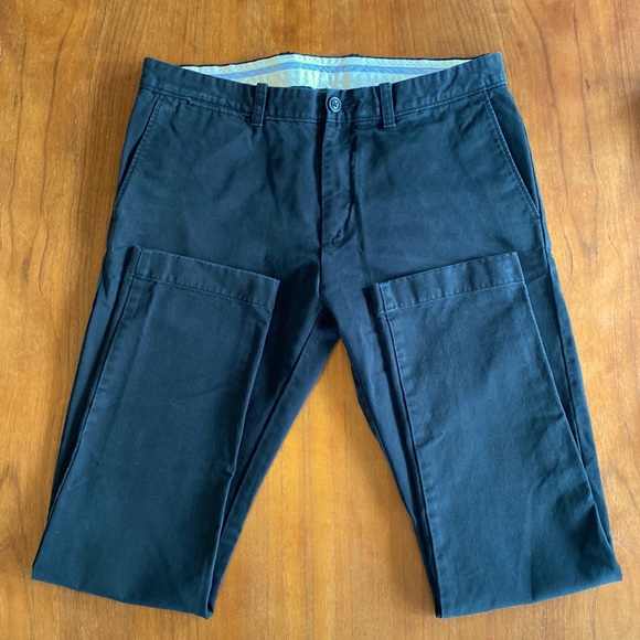 J crew 484 Essential broken-in Chinos in black. Excellent condition and quality! - Picture 2 of 8